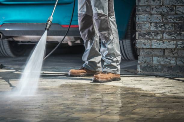 Best Pool Deck Cleaning  in Diamond Springs, CA